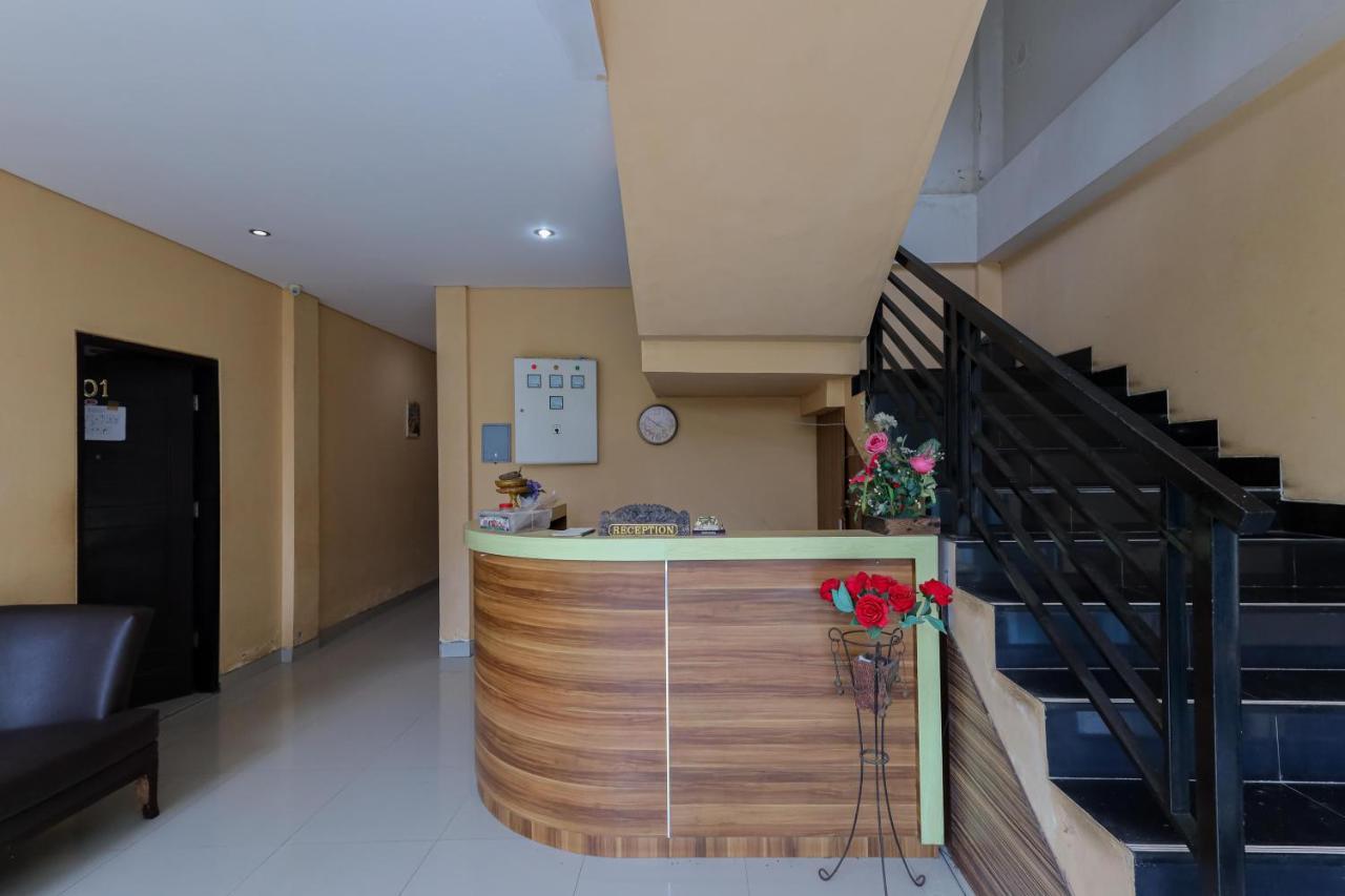 Urbanview Hotel Wg Jimbaran Bali Ungasan Esterno foto