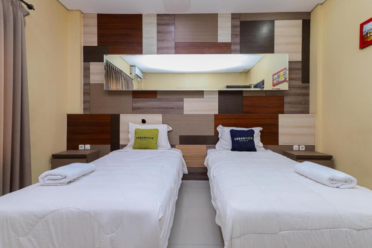 Urbanview Hotel Wg Jimbaran Bali Ungasan Esterno foto